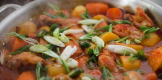 Bữa cơm cay cay với món gà hầm kiểu Hàn - 7