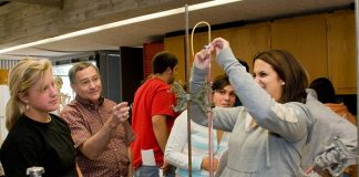 Tìm hiểu về học đại học, cao học tại Mỹ - 1