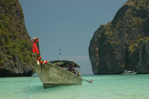 Vẻ đẹp quyến rũ của quần đảo Phi Phi - Thái Lan