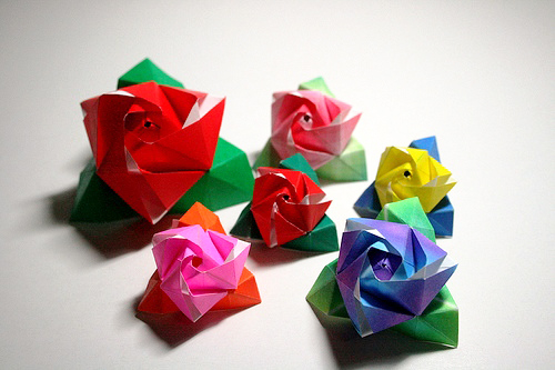 Cách gấp hoa hồng bằng giấy origami đầy ma thuật - 26