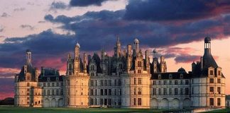 7 lâu đài đẹp như cổ tích của Pháp - 1