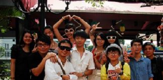 Những vật bất ly thân khi du học Singapore  - 1