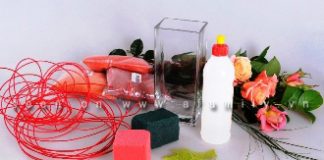 Cách cắm hoa sáng tạo với bình 'hoa hồng trên cát' - 1