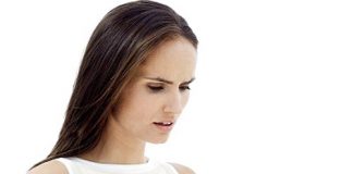 tips nho giup ban khac phuc tinh trang rung toc 