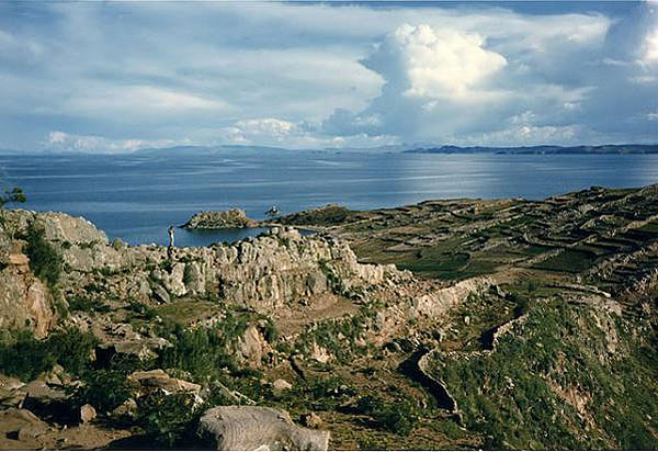 Hồ nước Titicaca – thánh địa trên dãy Andes - 10
