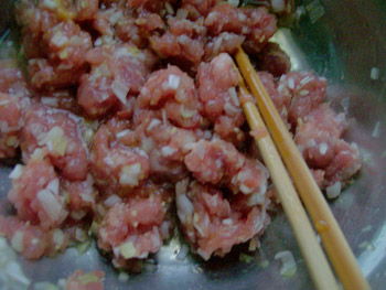 Cách làm món bắp cải cuộn thịt hấp thơm ngon đậm đà  - 3