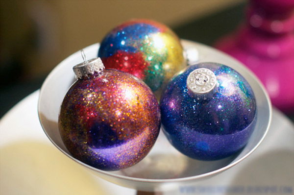Tự làm quả cầu lấp lánh ngân hà trang trí Giáng sinh - 3