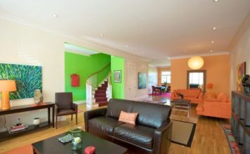 Cach-bo-tri-noi-that-cho-phong-khach-dai-va-hep-1