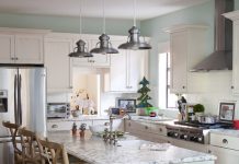 Trang trí Giáng sinh cho phòng bếp theo phong cách cổ điển vùng Arkansas trang trí phòng bếp giáng sinh