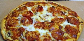 Hướng dẫn cách làm pizza nhân thịt gà - 1