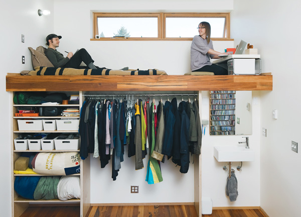 Creative Ways To Maximize Closet Space By DIY