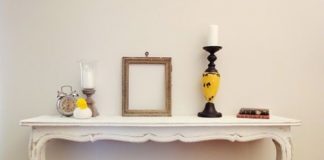 Trang trí nhà với những chiếc bàn... hai chân - 1