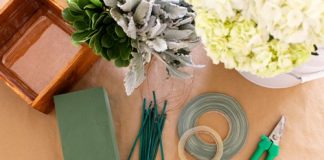 Một số lưu ý khi dùng xốp cắm hoa bạn cần biết - 1