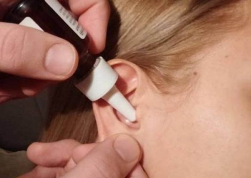 Cách vệ sinh tai từ trong ra ngoài đúng chuẩn y tế 2