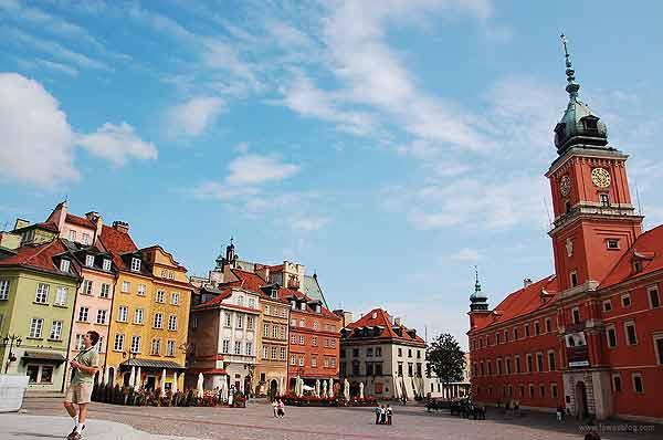 Ghé thăm Warsaw - thành phố tổ chức Euro 2012 - 4