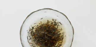 Cách làm gà quay vàng ươm thơm đậm hương trà - 1