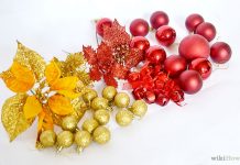 Cách treo đồ trang trí lên cây thông noel - 1