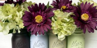 ban-an-ngap-tran-sac-hoa-tuoi-lang-man