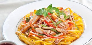 Mì Quảng xào chay cho lễ Vu Lan - 1