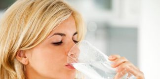 Cách ăn trưa hợp lý để không bị đầy bụng buổi chiều