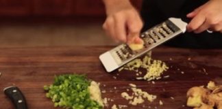 tom-xao-gung-toi-hap-dan-1