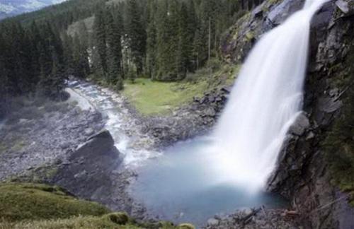 6 thác nước nổi tiếng nhất ở châu Âu - 5