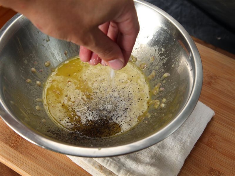 Cách làm xà lách trộn dầu giấm cực giòn ăn ngon khỏi chê 7