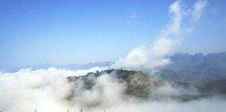 Bồng bềnh Sa Mộc mù sương