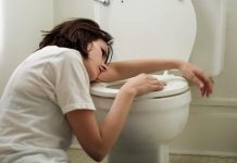 Làm sao để khử mùi nhà vệ sinh 1