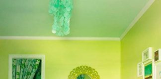 Phòng bé dễ thương với gam màu xanh lá