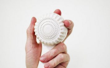 Cách làm sạch vòi hoa sen bằng dấm - 1