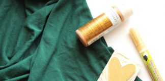 Trang trí khăn vải hình tim siêu lãng mạn