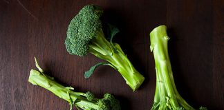 Hướng dẫn chế biến món cá xào súp lơ - 1