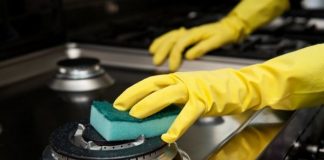 10-cong-dung-lam-sach-khong-ngo-tu-giam-an