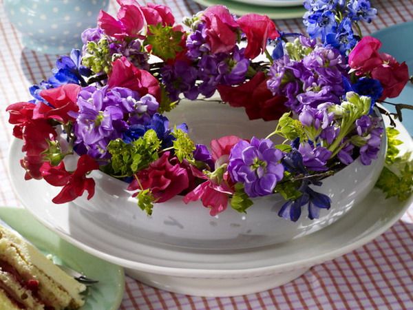 Trang trí nhà mùa xuân bằng những vòng hoa đầy màu sắc - 7