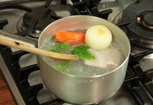 Cách làm súp gà kiểu mới nóng hổi thơm lừng cho ngày Tết Cách làm súp gà kiểu mới nóng hổi thơm lừng cho ngày Tết