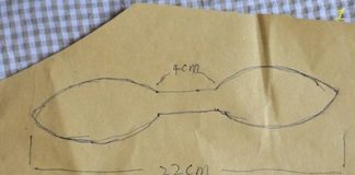 Cách làm buộc tóc tai thỏ cho bé tung tăng đón Trung thu 1