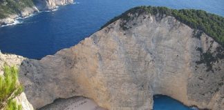 Thiên đường biển xanh Hy Lạp - 1