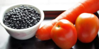 Gà hầm đậu đen – món ngon bổ dưỡng - 1