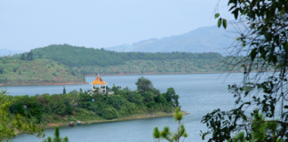 Đến Gia Lai lênh đênh Biển Hồ