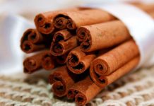 Bí quyết trang trí nhà Noel tiết kiệm nhất 11