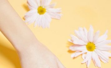 Những mẫu nail mùa xuân đáng ngắm nhất năm 2014 - 1