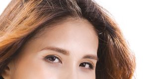 Kiểu tóc giúp bạn quyến rũ và rạng rỡ hơn  - 1