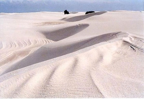 Thăm cồn cát thạch cao lớn nhất thế giới 