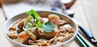 Canh măng khô móng giò ấm lòng cỗ Tết - 11