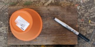 Cách làm giá để chậu cây nhiều tầng tiện dụng từ gỗ - 1