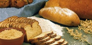 Ăn nhiều thực phẩm chứa nhiều tinh bột sẽ làm da xấu đi