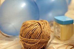 Lồng đèn tròn vui mắt bằng len