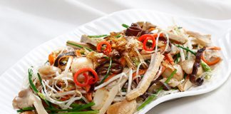 Món miến xào đậu ngự  - món chay hấp dẫn