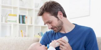 Gia đình hạnh phúc nhờ chồng biết chia sẻ việc nhà